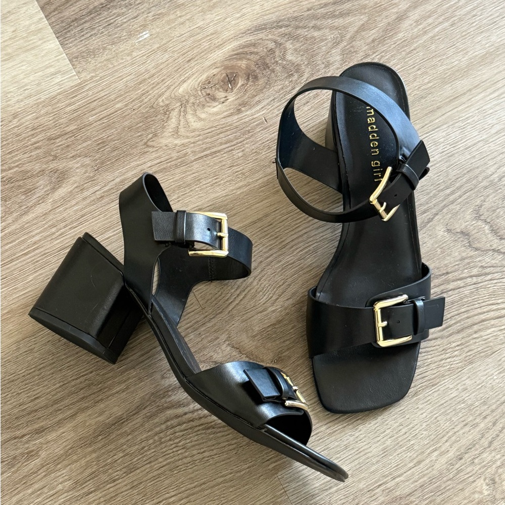 Madden Girl Black Strappy Sandals